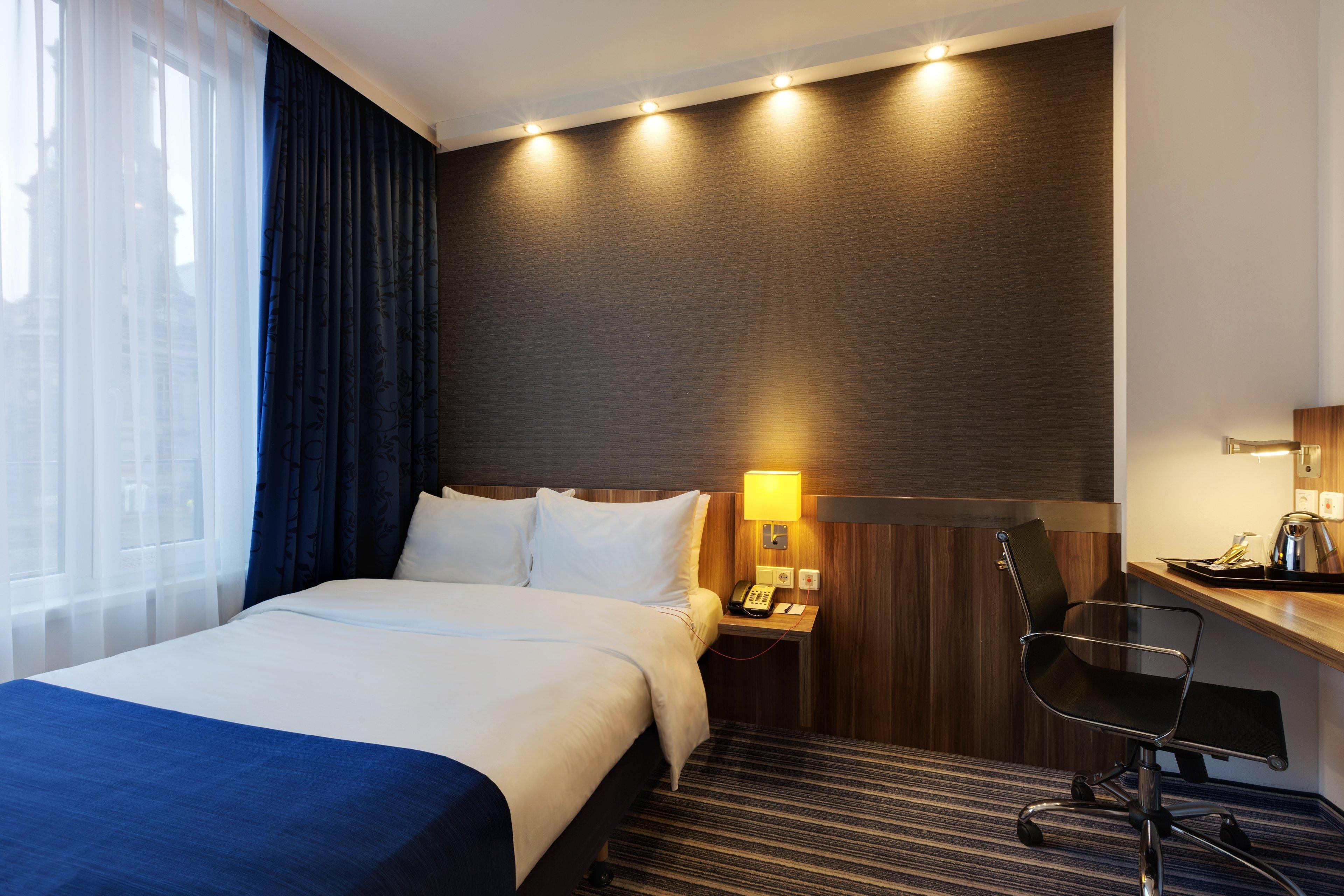 Express Centre 3*